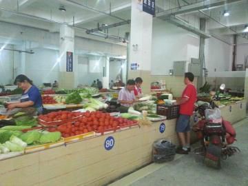 告別以街為市 宜賓酒都農貿市場啟用開啟城市新篇章